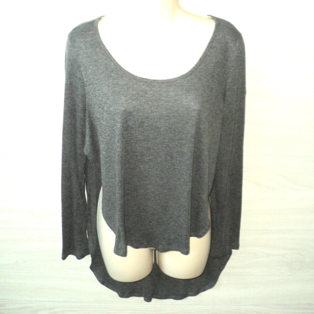 Charlotte Russe Women's Gray Size XL Sweater Top Ribbed High-Low Hem Long Sleeve